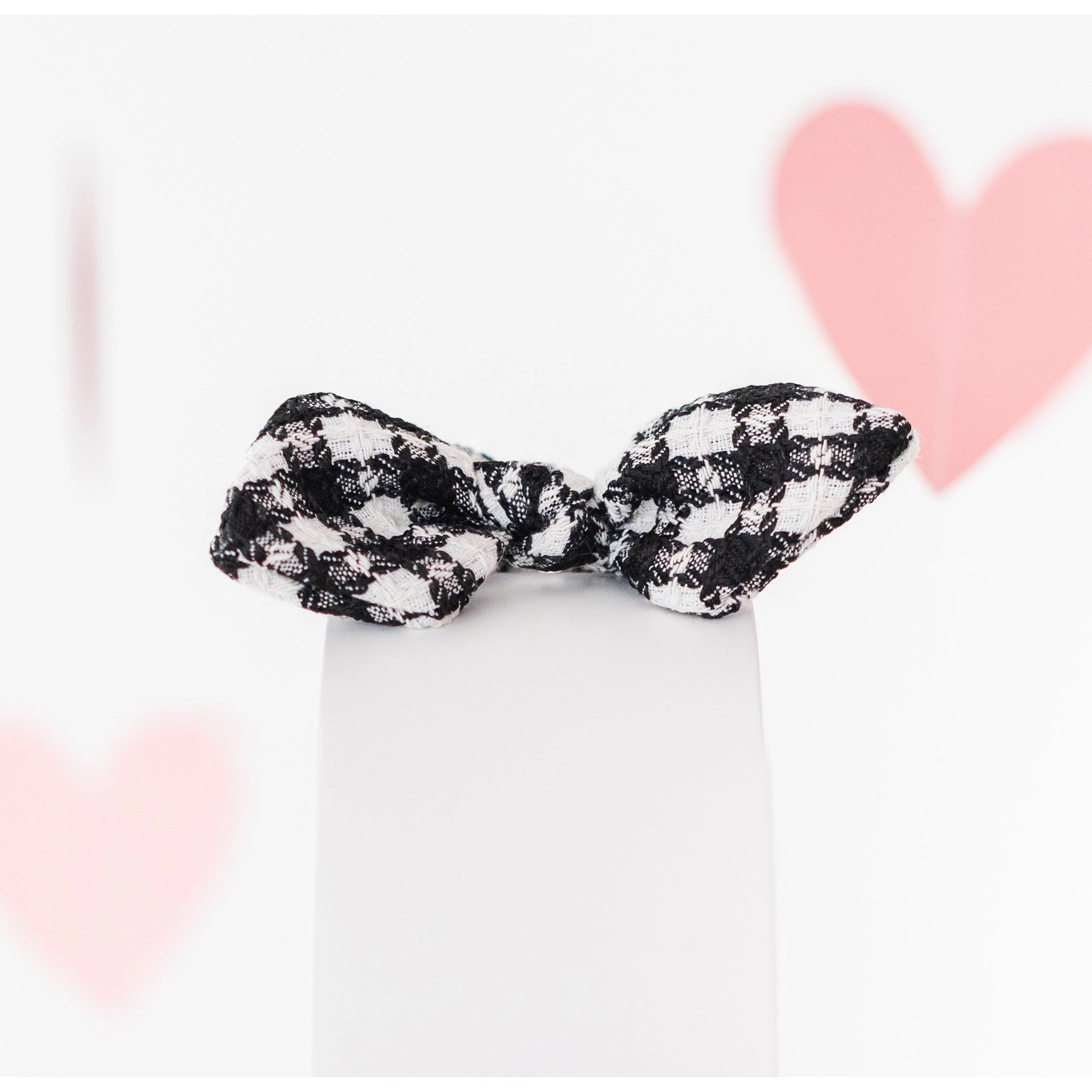 Black & White Gingham Lace Bow Scrunchie